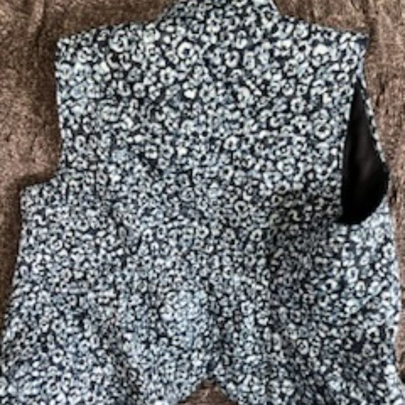 Talbots Quilted Vest - Picture 2 of 3